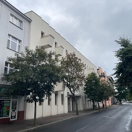 Komfortowy Antrejka Z Miejscem Parkingowym Apartment Gniezno