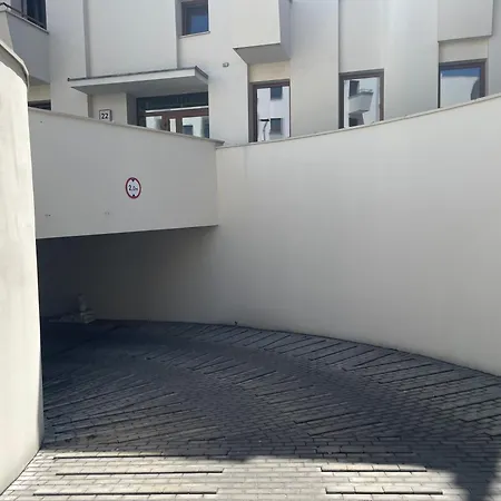 Komfortowy Antrejka Z Miejscem Parkingowym