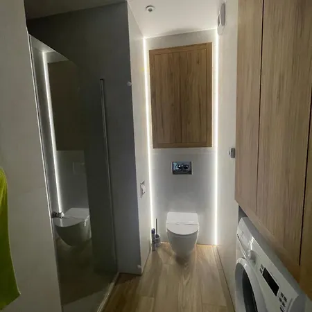 Komfortowy Antrejka Z Miejscem Parkingowym Apartment Gniezno